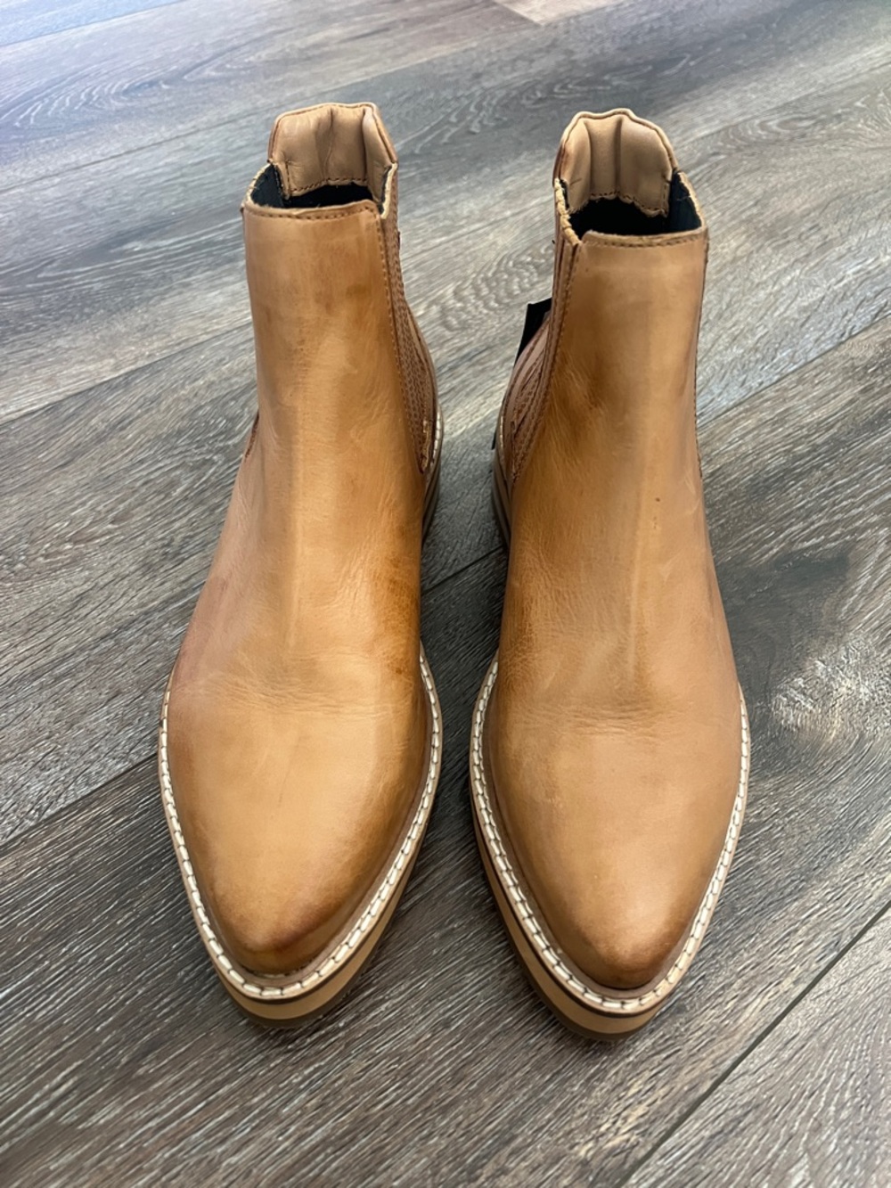 NWT ROOLEE Prince Booties 💖 - Picture 6 of 16